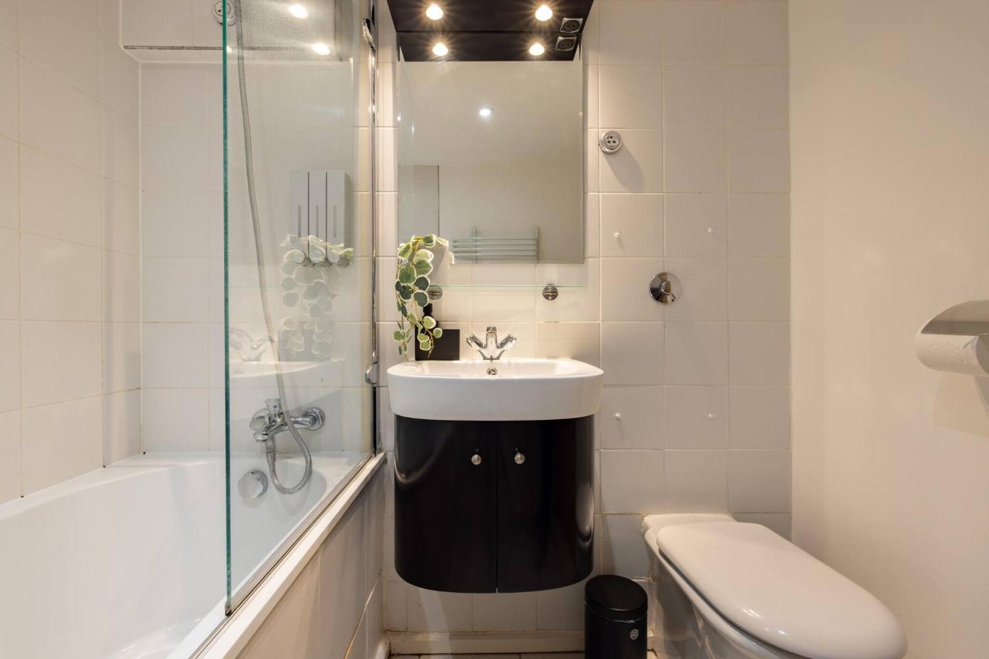 Wild Roses Serviced Apartments - Excel Warehouse 2 Londres Exterior foto